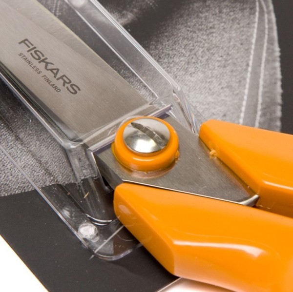 Ножницы для раскроя ткани 270мм 1005145 Classic Fiskars3