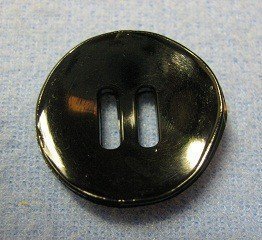 Button 01. Черные пуговицы 2. Пуговица i AA. Сколько стоит пуговица. Сколько стоит одна пуговица.