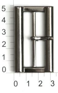 2334К черный никель пряжка металлическая С язычком 45х17мм0